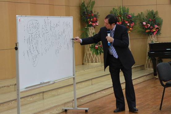 C9F2FB60D81A62AB3E01BF2D0DC12FD2